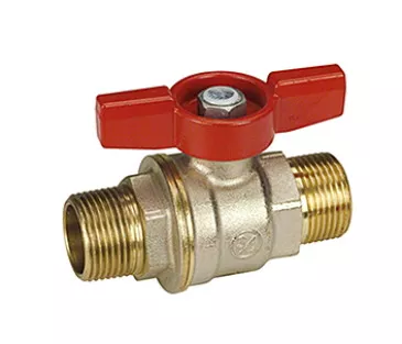 Кран шаровой DADO© с нар./нар. резьбой 3/8" Giacomini R913X022