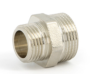 Ниппель редукционный 1 1/2" х 1", никелированный